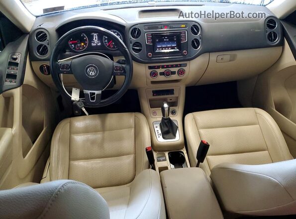 WVGBV7AX7GK000294 2016 VOLKSWAGEN TIGUAN Blue Вид щитка приладів