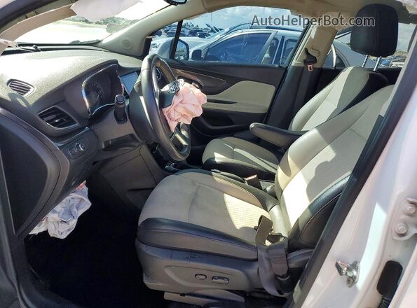 KL4CJASB4LB011780 2020 BUICK ENCORE White წინა პანელის ხედი