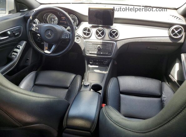 WDDSJ4EB2GN307292 2016 MERCEDES-BENZ CLA-CLASS White Widok zestawu wskaźników