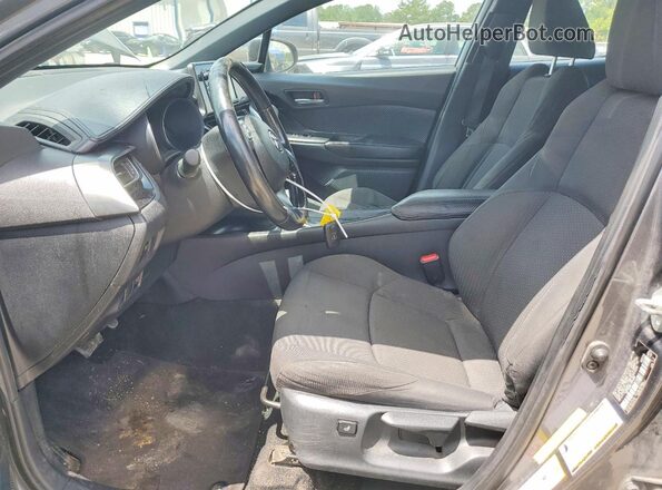 NMTKHMBX7JR016888 2018 TOYOTA C-HR Gray Вид панелі приладів
