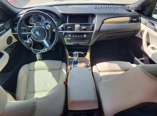 5UXXW7C53J0W64483 2018 BMW X4 White Սարքավորումների վահանակի տեսք