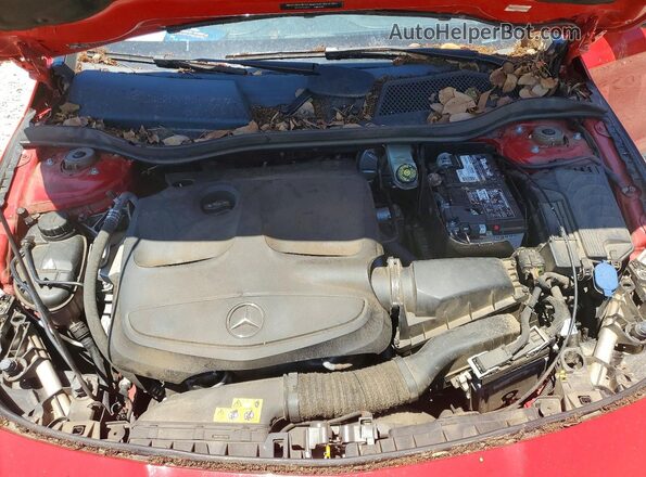 WDDSJ4EB3JN684138 2018 MERCEDES-BENZ CLA-CLASS Red ძრავის განყოფილების ხედი