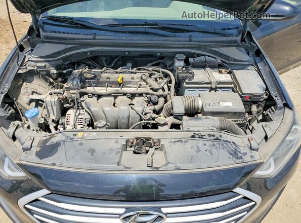 5NPD84LF3HH005807 2017 HYUNDAI ELANTRA Black ძრავის განყოფილების ხედი