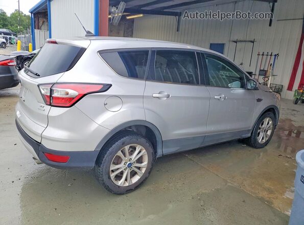 1FMCU0GD9KUB06755 2019 FORD ESCAPE Silver Передня права чверть