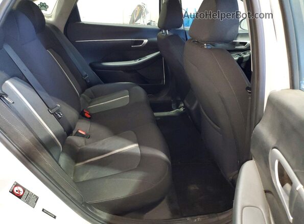 5NPEG4JA6MH121768 2021 HYUNDAI SONATA White Вид задньої частини салону