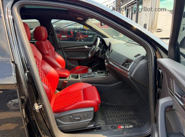 WA1B4AFY3K2063451 2019 AUDI SQ5 Black Widok z tyłu