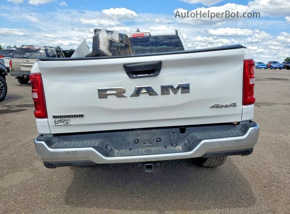 1C6RRFBG8SN654218 2025 RAM 1500 White Front interior view