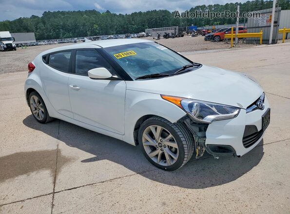 KMHTC6AD7GU258748 2016 HYUNDAI VELOSTER White Front view