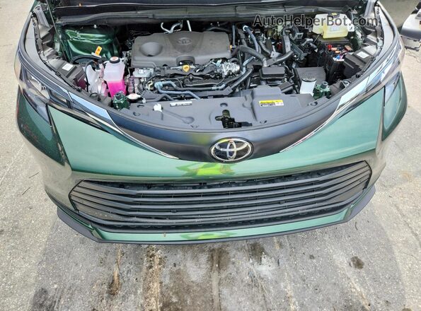 5TDYRKEC2TS300227 2026 TOYOTA SIENNA Green VIN sticker view