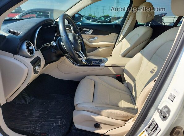 W1N0G8DB9MV265507 2021 MERCEDES-BENZ GLC-CLASS Белый Вид панели приборов