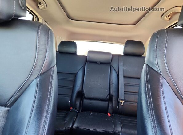 5XYPH4A59HG313997 2017 KIA SORENTO Tan Rear interior view