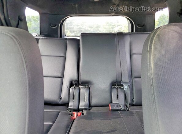 1FM5K8AR4KGA31320 2019 FORD EXPLORER Black Rear interior view