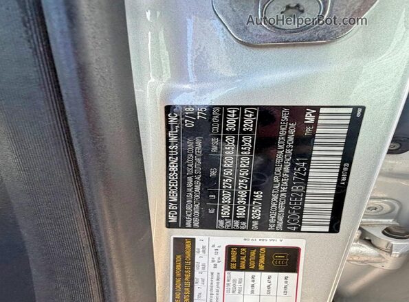 4JGDF6EE2JB172541 2018 MERCEDES-BENZ GLS Silver Rear interior view