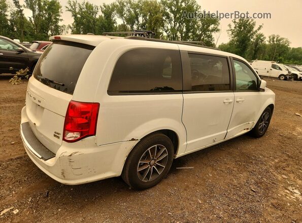 2C4RDGEG7JR324564 2018 DODGE GRAND White Przód prawy