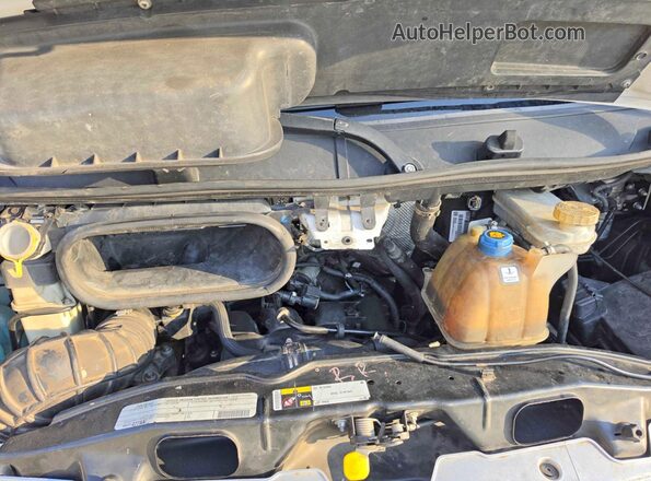 3C6TRVDG5KE500437 2019 RAM PROMASTER White წინა პანელის ხედი