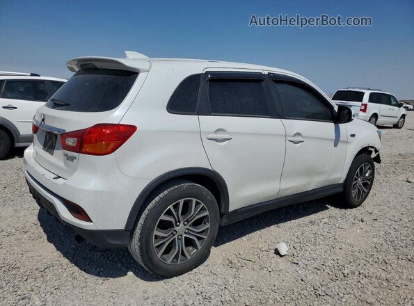 JA4AP3AUXJZ001960 2018 MITSUBISHI OUTLANDER White Առջևի աջ
