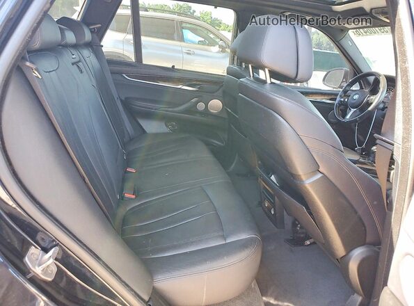 5UXKR6C50H0J84746 2017 BMW X5 Black Widok wnętrza z tyłu