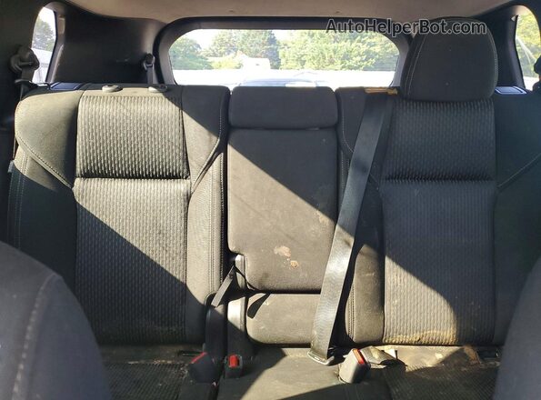 JA4J4TA81NZ001928 2022 MITSUBISHI OUTLANDER Black Rear interior view