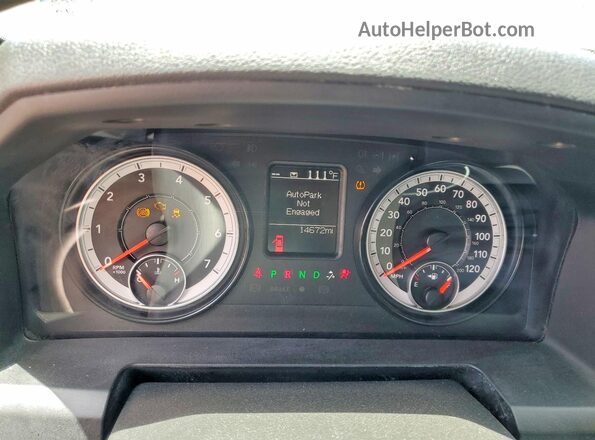 1C6RR7FG3NS230371 2022 RAM 1500 White Вид задніх сидінь