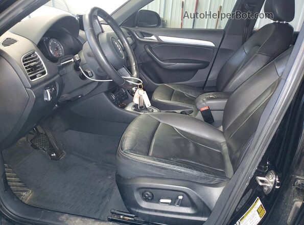 WA1JCCFS3JR020613 2018 AUDI Q3 Black Widok deski rozdzielczej