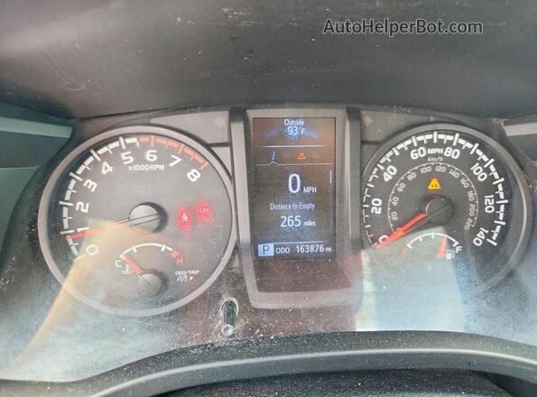 5TFRX5GN4KX147563 2019 TOYOTA TACOMA White უკანა სავარძლების ხედი