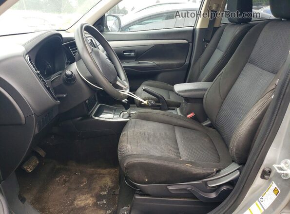 JA4AD2A35JJ004211 2018 MITSUBISHI OUTLANDER Silver Вид панелі приладів
