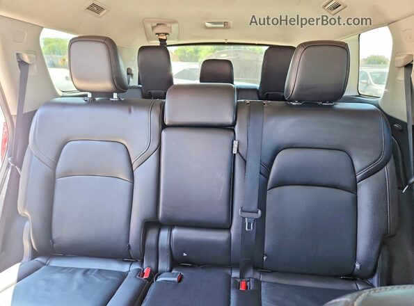 5N1DR3CA3PC225045 2023 NISSAN PATHFINDER Red Rear interior view