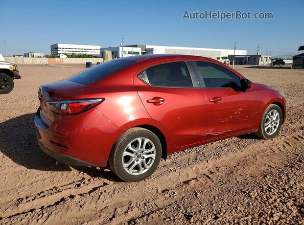 3MYDLBYV2HY187037 2017 TOYOTA YARIS Red Առջևի աջ
