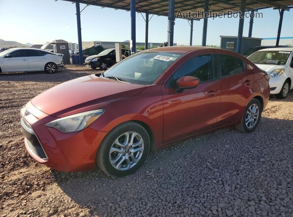 3MYDLBYV2HY187037 2017 TOYOTA YARIS Red Հետևի ձախ