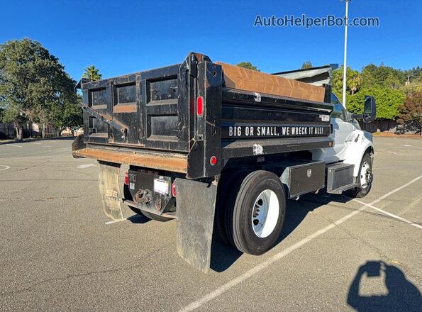 1FDNF6DE3NDF08598 2022 FORD F650 White Vista frontal