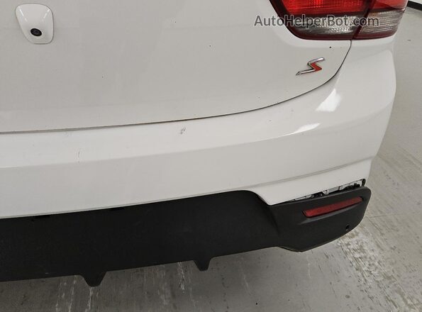 3KPA24AB5KE187963 2019 KIA RIO White 