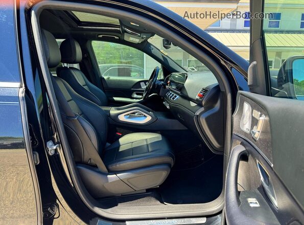 4JGFB4KB2LA072547 2020 MERCEDES-BENZ GLE Черный Вид спереди