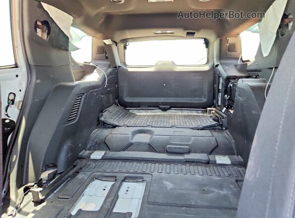 1GNSKLED3RR236951 2024 CHEVROLET TAHOE White Vista interior trasera