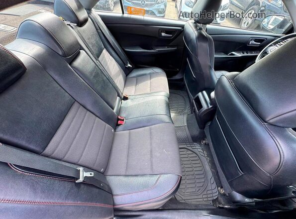 4T1BF1FK1HU341316 2017 TOYOTA CAMRY Gray Rear view