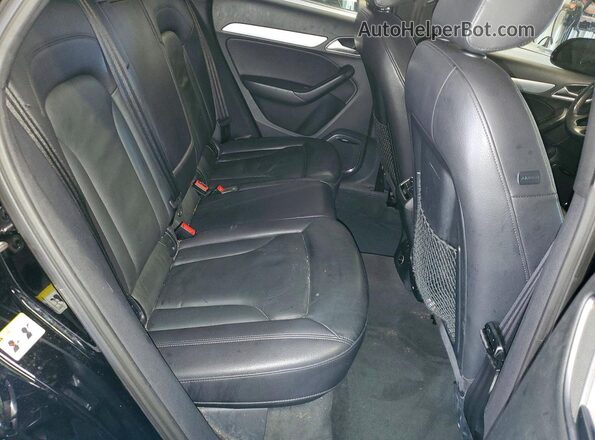 WA1JCCFS3JR020613 2018 AUDI Q3 Black Widok komory silnika