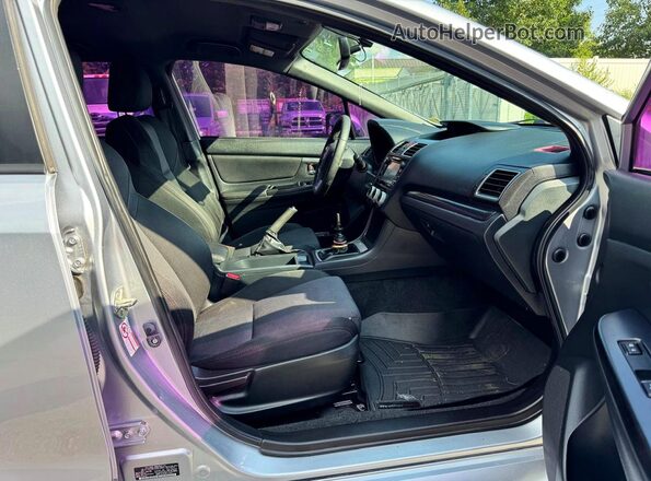 JF1VA1B67H9818865 2017 SUBARU WRX Silver Widok deski rozdzielczej