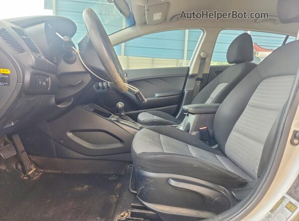 KNAFK5A87G5567757 2016 KIA FORTE Silver წინა პანელის ხედი