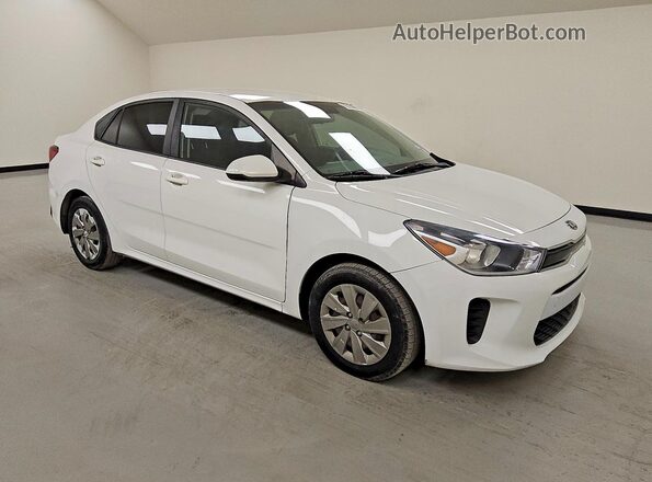3KPA24AB5KE187963 2019 KIA RIO White Przód prawy