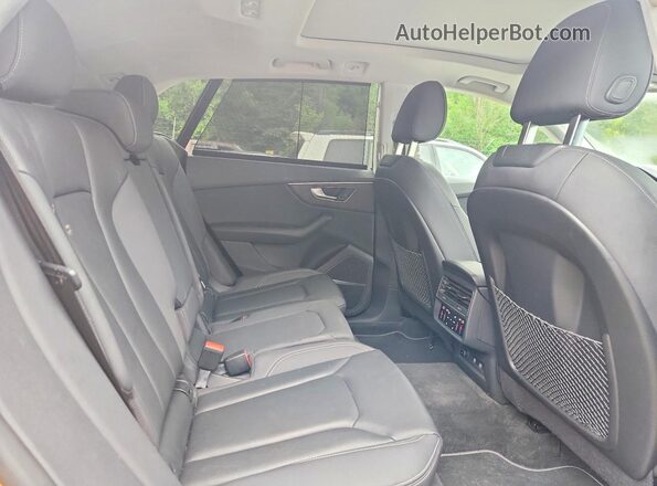 WA1FVAF18LD022109 2020 AUDI Q8 Orange Вид підкапотного простору