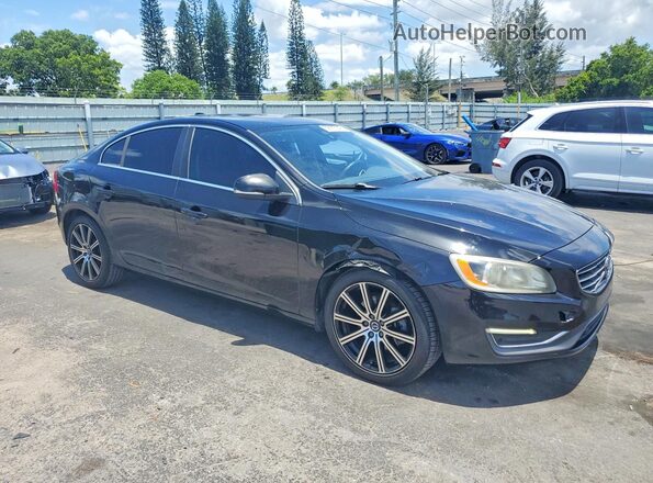LYV402FK0GB109805 2016 VOLVO S60 Black Widok z przodu