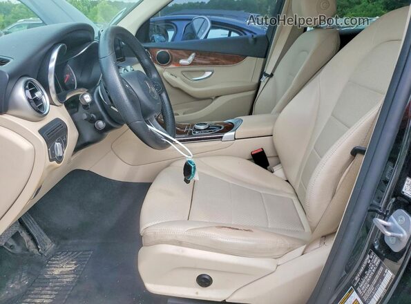 WDC0G4JBXHF258127 2017 MERCEDES-BENZ GLC-CLASS Black Առջևի վահանակի տեսք