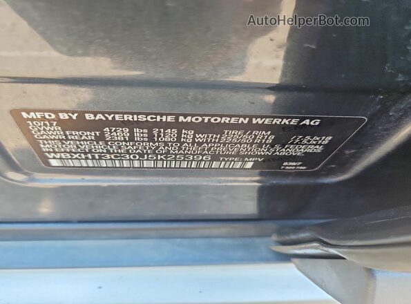 WBXHT3C30J5K25396 2018 BMW X1 Gray 360 interior view