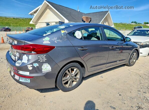 5NPD84LF9JH256384 2018 HYUNDAI ELANTRA Серебряный Передняя правая четверть