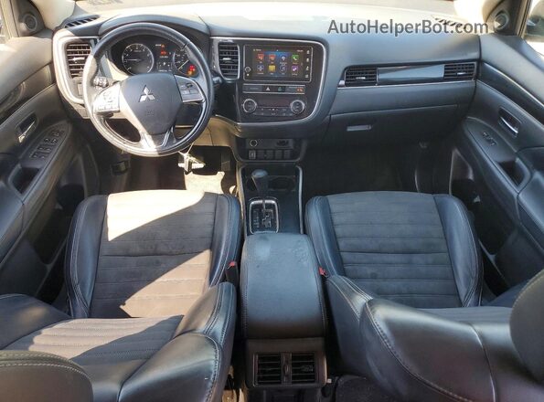 JA4AZ3A30KZ021685 2019 MITSUBISHI OUTLANDER Серебряный Вид щитка приборов