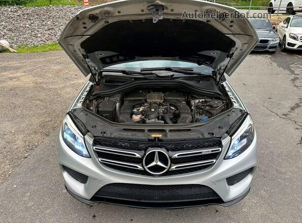 4JGDA6EB1JB074931 2018 MERCEDES-BENZ GLE Silver Widok tylnych siedzeń