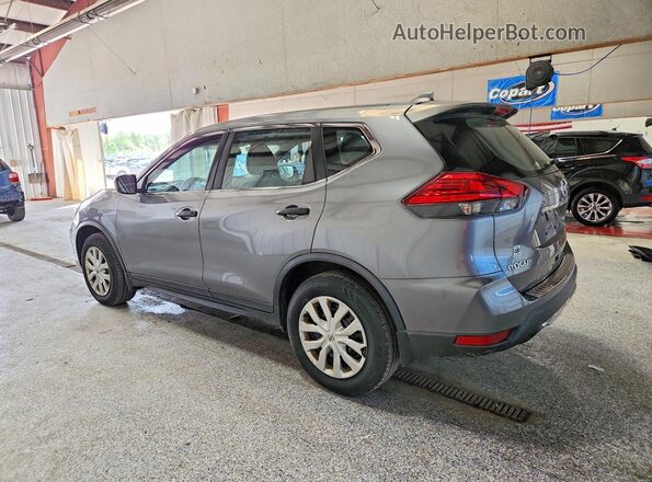 KNMAT2MVXHP576002 2017 NISSAN ROGUE Серый Задняя правая четверть