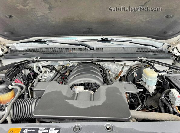 1GNSKHKC5GR239498 2016 CHEVROLET SUBURBAN White Vista del compartimento del motor