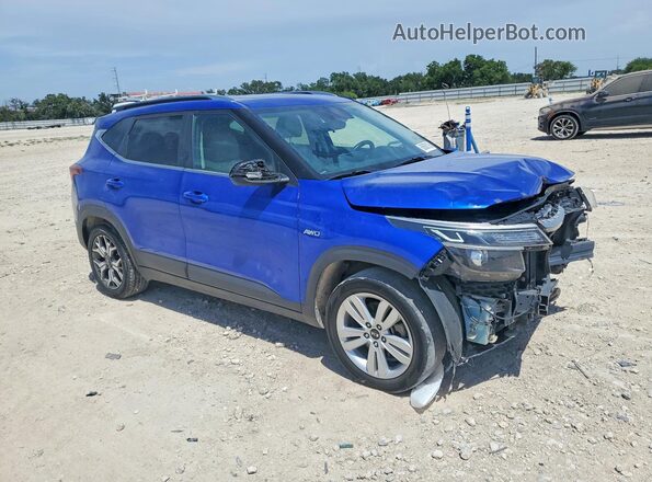 KNDERCAA1M7130001 2021 KIA SELTOS Blue Delantero derecho
