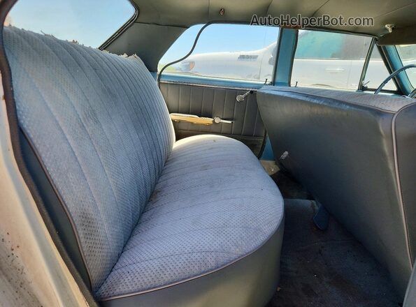 135695Z123278 1965 CHEVROLET MALIBU Белый Вид задней части салона