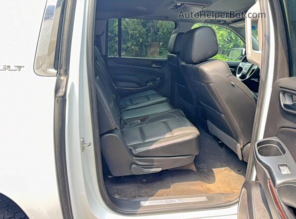 1GKS2GKC2KR289548 2019 GMC YUKON White Widok wnętrza z przodu